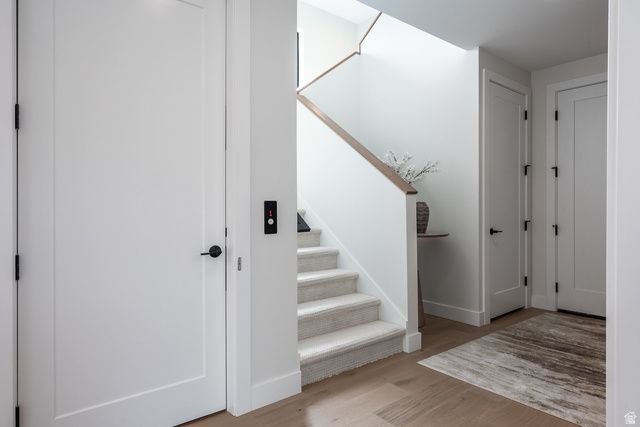 4451 S HOLLADAY PARK LN, Holladay, UT 84124