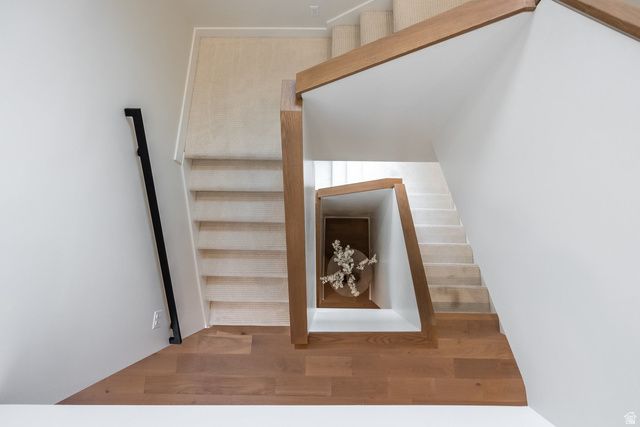 4451 S HOLLADAY PARK LN, Holladay, UT 84124