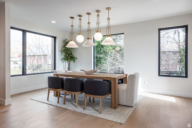 4451 S HOLLADAY PARK LN, Holladay, UT 84124