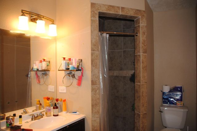 422 CHAMA Street NE, Albuquerque, NM 87108