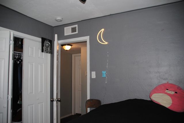 422 CHAMA Street NE, Albuquerque, NM 87108