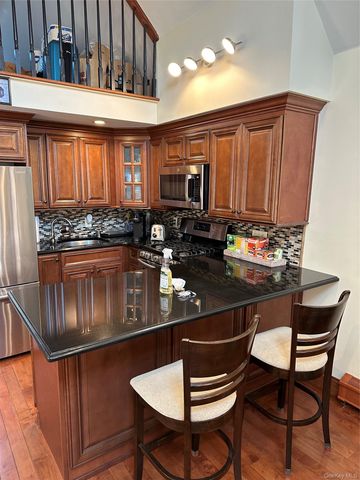 221 S Dunton Avenue, East Patchogue, NY 11772