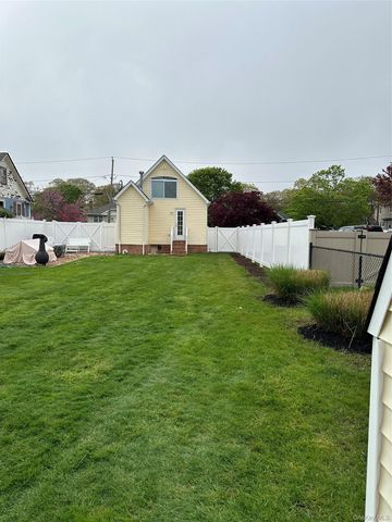 221 S Dunton Avenue, East Patchogue, NY 11772
