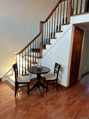 221 S Dunton Avenue, East Patchogue, NY 11772