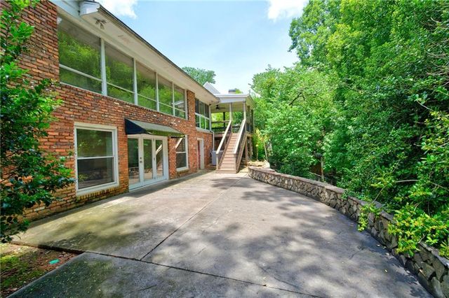 6311 Hunting Creek Road, Atlanta, GA 30328