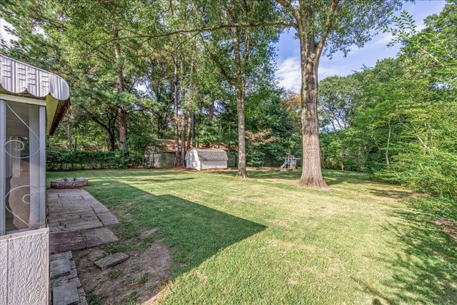 296 N WHITE STATION RD, Memphis, TN 38117