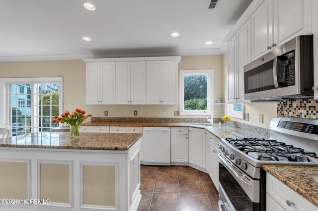 59 Windward Way, Red Bank, NJ 07701