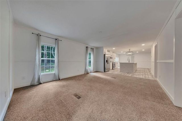 96 HDR Drive, Maysville, GA 30558