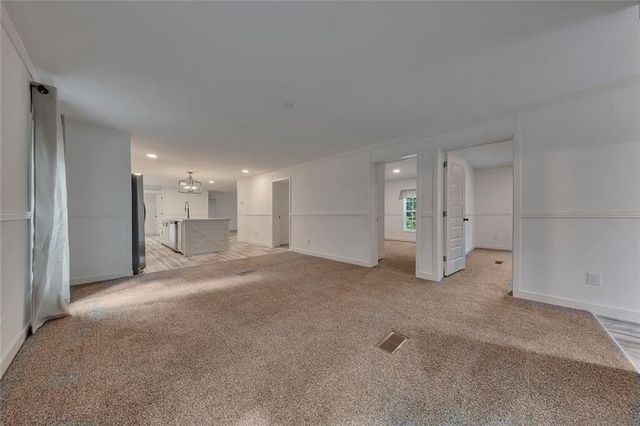 96 HDR Drive, Maysville, GA 30558