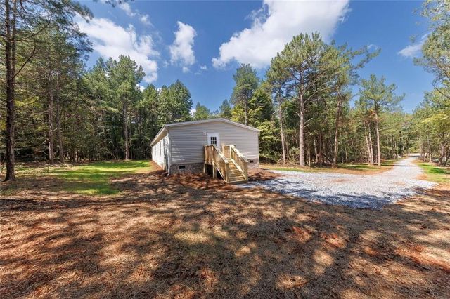 96 HDR Drive, Maysville, GA 30558