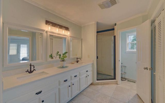 1431 Tame Turkey Road, Lakemont, GA 30552