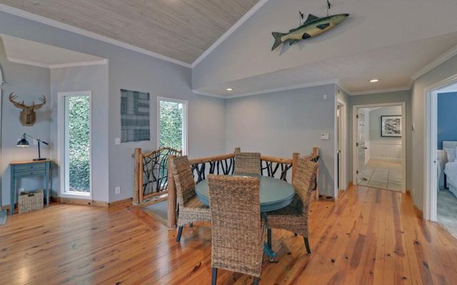 1431 Tame Turkey Road, Lakemont, GA 30552