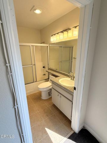 614 Venice Way 210, Inglewood, CA 90302