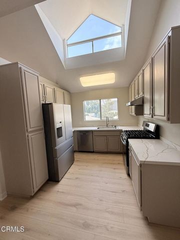 614 Venice Way 210, Inglewood, CA 90302