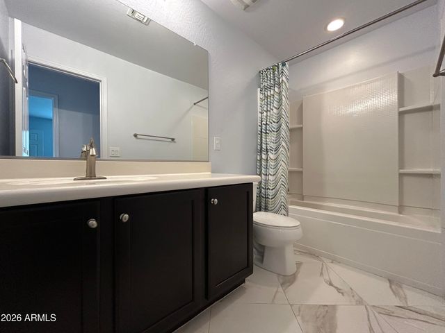 5164 W QUAIL TRACK Drive, Phoenix, AZ 85083
