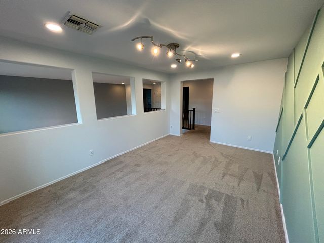 5164 W QUAIL TRACK Drive, Phoenix, AZ 85083