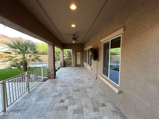 5164 W QUAIL TRACK Drive, Phoenix, AZ 85083