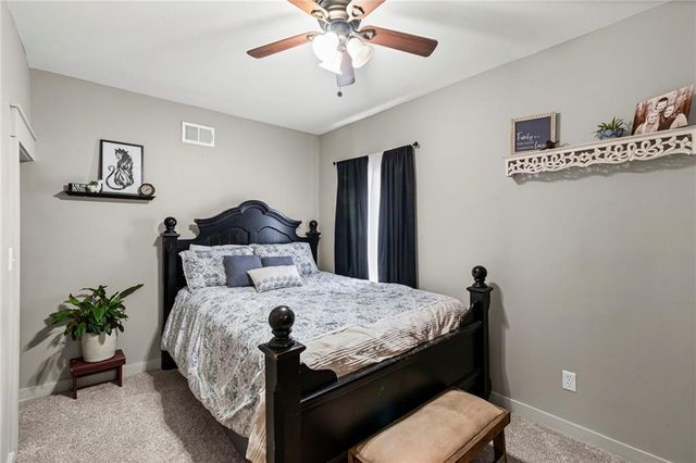 401 E Ely Street, Carrollton, MO 64633