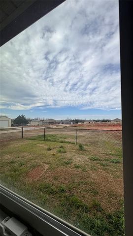 112 Starlight Drive, Shawnee, OK 74804