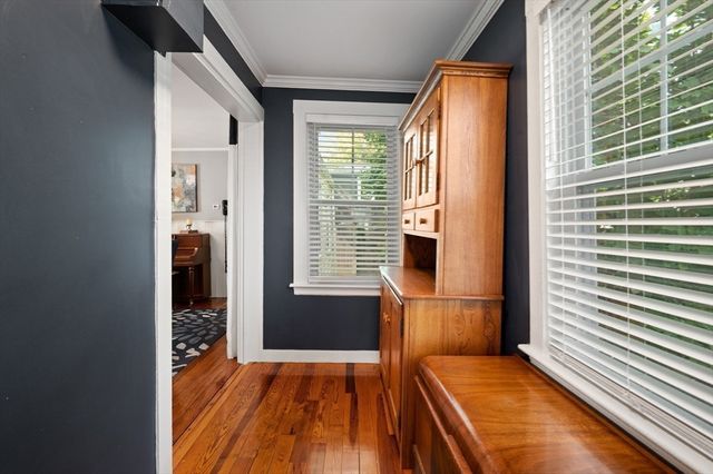 4 Olive Street, Newburyport, MA 01950