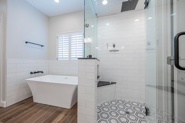 13815 E County Rd 115, Midland, TX 79706