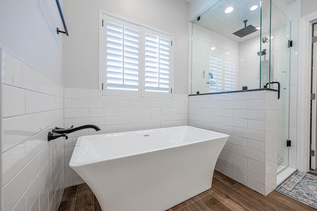 13815 E County Rd 115, Midland, TX 79706