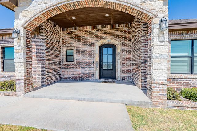 13815 E County Rd 115, Midland, TX 79706