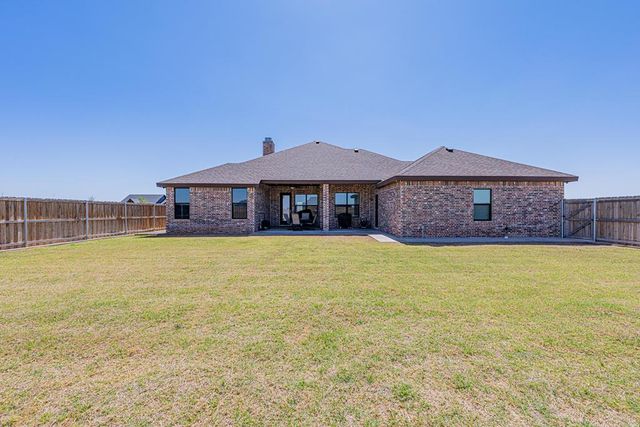 13815 E County Rd 115, Midland, TX 79706