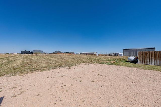 13815 E County Rd 115, Midland, TX 79706