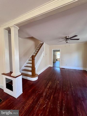 337 BRIDGE ST, Spring City, PA 19475