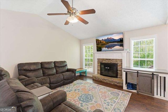 101 Brookcliff Court, Temple, GA 30179