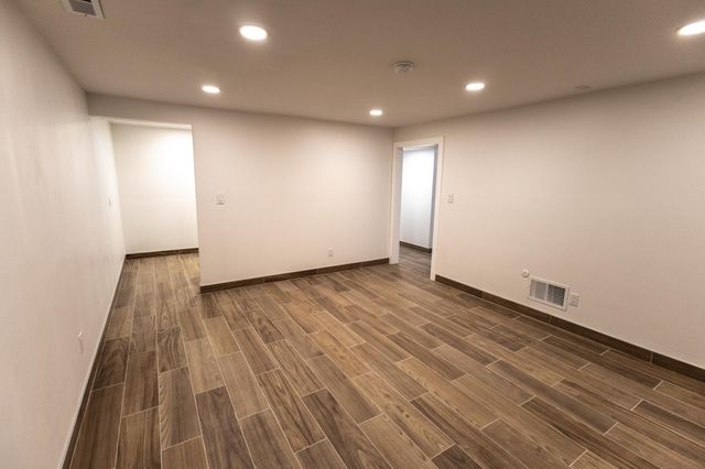 303 Haskell Street E, West Saint Paul, MN 55118