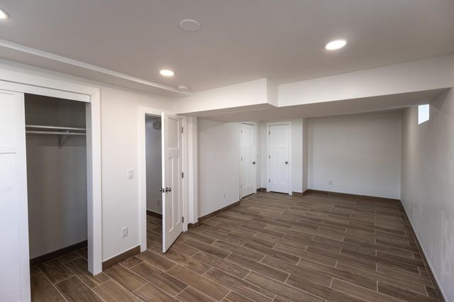 303 Haskell Street E, West Saint Paul, MN 55118