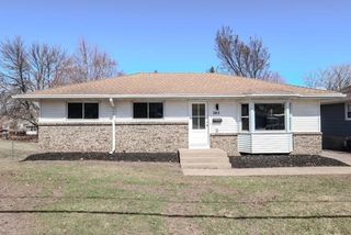 303 Haskell Street E, West Saint Paul, MN 55118