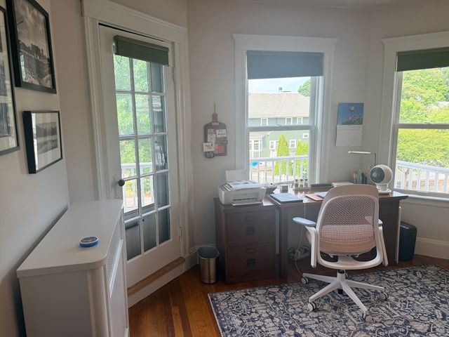 147 Manthorne Rd 2, Boston, MA 02132
