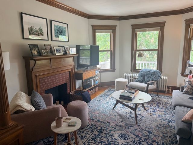 147 Manthorne Rd 2, Boston, MA 02132