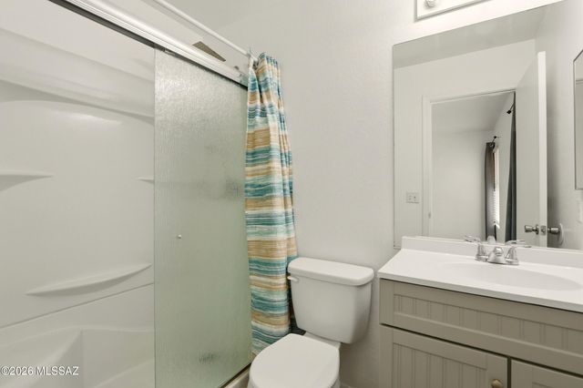 2521 E Knightsbridge Drive, Tucson, AZ 85706