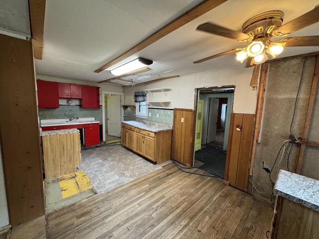 8444 Fish Hatchery ROAD, Burlington, WI 53105
