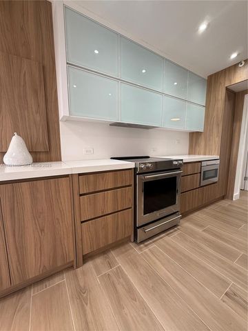 20191 E Country Club Dr 504, Aventura, FL 33180