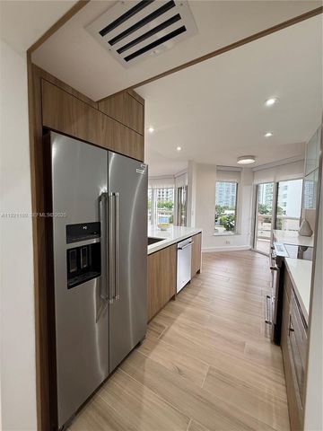 20191 E Country Club Dr 504, Aventura, FL 33180