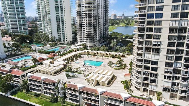 20191 E Country Club Dr 504, Aventura, FL 33180