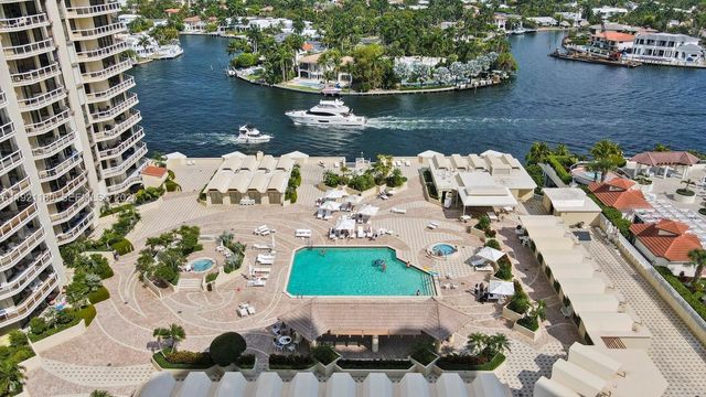 20191 E Country Club Dr 504, Aventura, FL 33180