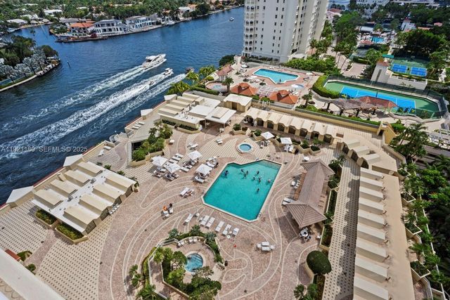 20191 E Country Club Dr 504, Aventura, FL 33180