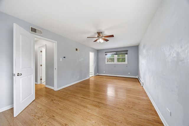835 Maple Road, Flossmoor, IL 60422