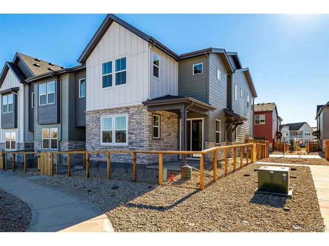 2869 E 103rd Dr, Thornton, CO 80229
