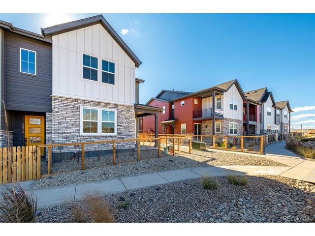 2869 E 103rd Dr, Thornton, CO 80229