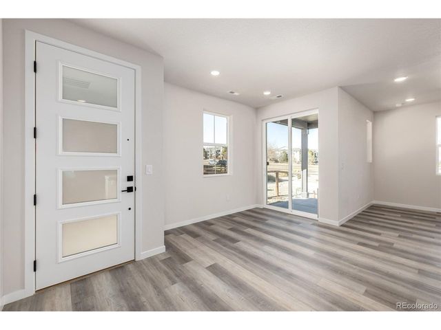 2869 E 103rd Dr, Thornton, CO 80229