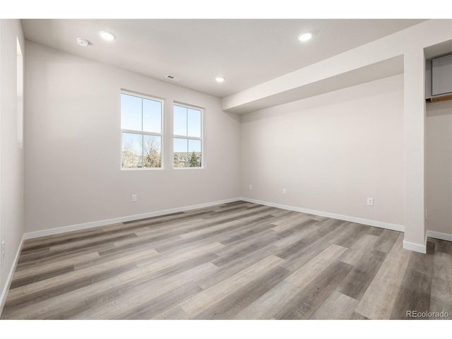 2869 E 103rd Dr, Thornton, CO 80229