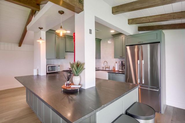 4242 Cosoy Way, San Diego, CA 92103