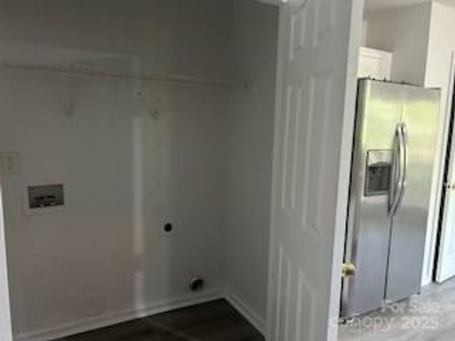 1422 Mitchell Glen Street, Kannapolis, NC 28083